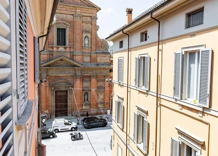 Deliziosa Casa Nel Centro Di Palazzo Storico Zambeccari Apartament *