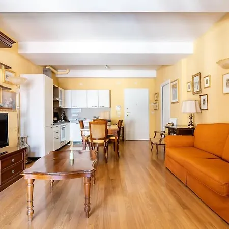 Deliziosa Casa Nel Centro Di Palazzo Storico Zambeccari Bologne