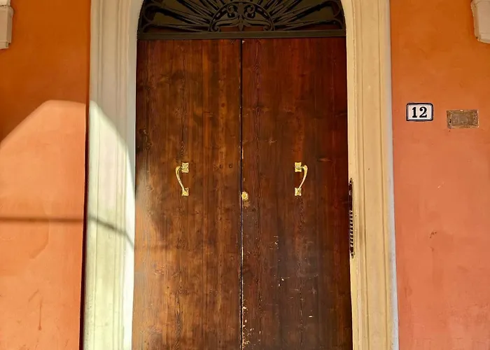 아파트 Deliziosa Casa Nel Centro Di Palazzo Storico Zambeccari